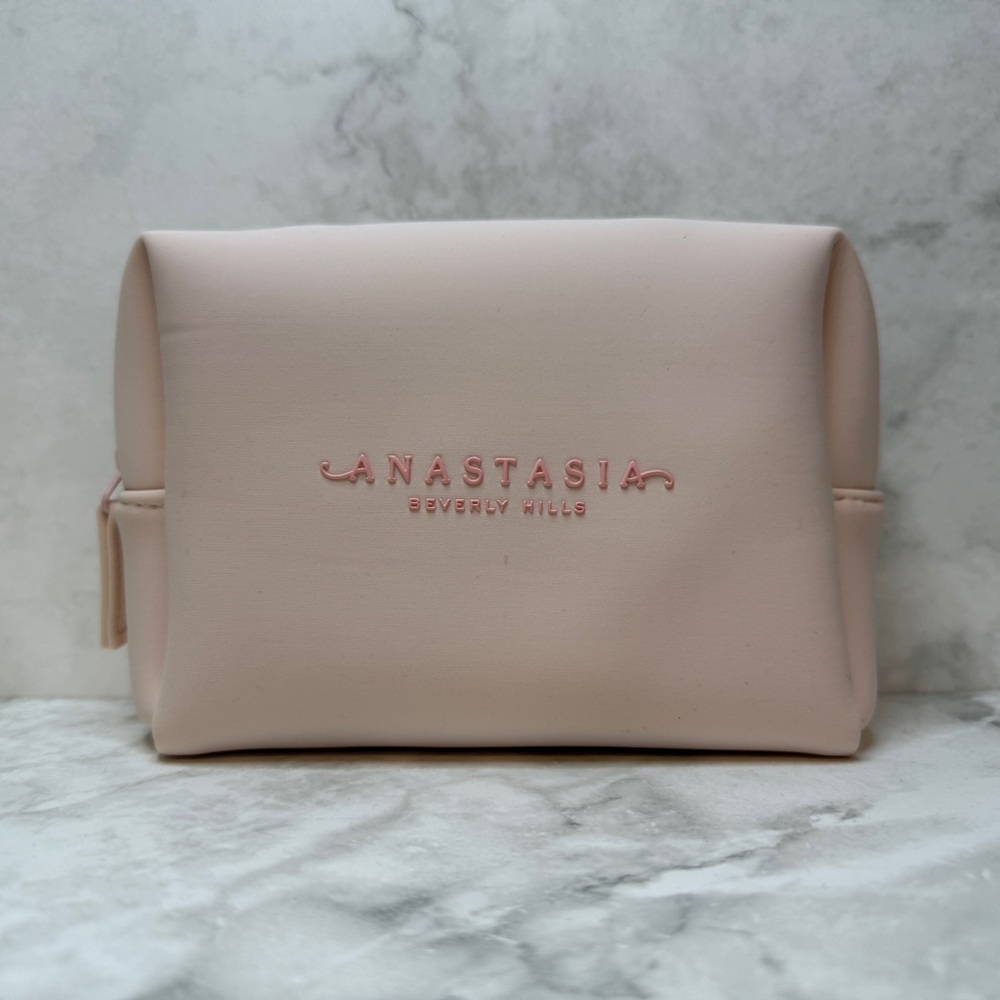 Anastasia Beverly Hills | Faux Leather Makeup Cosmetic Bag | Pink